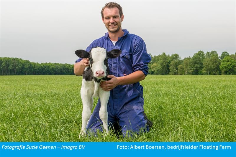 De Floating Farm is een initiatief om een zeer innovatief drijvend melkveebedrijf te realiseren in de Merwe4Haven van Rotterdam.