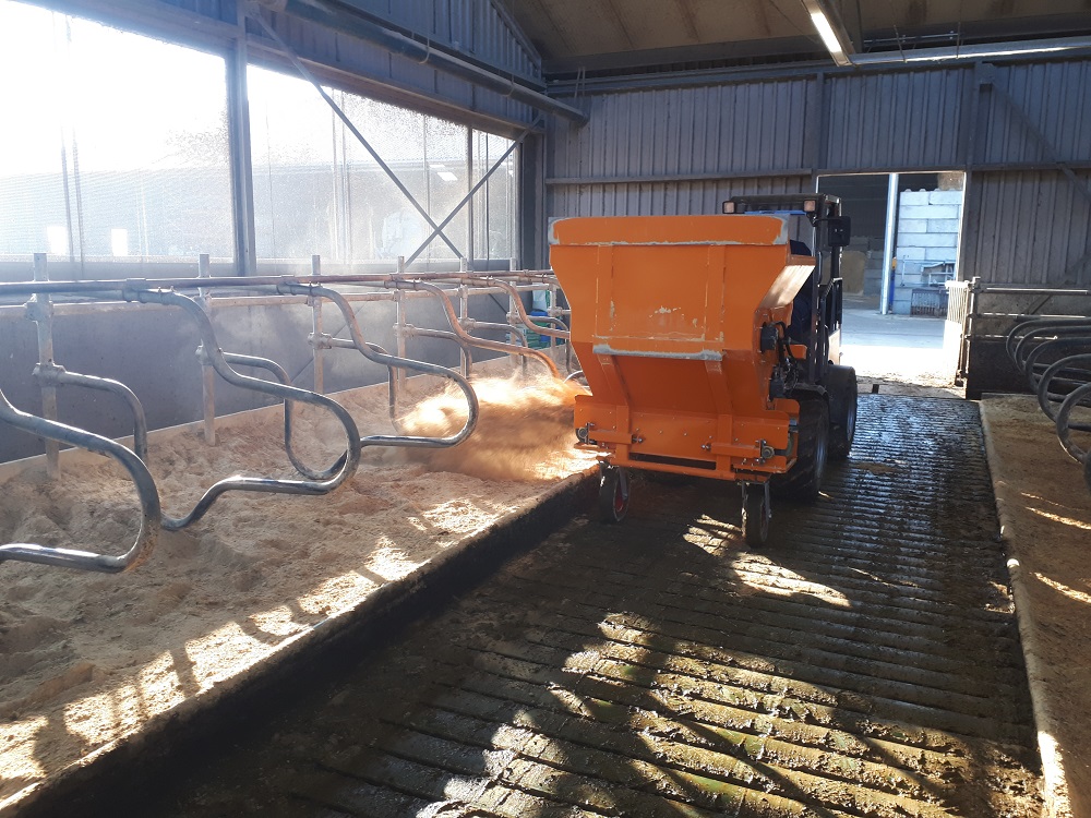 KSS aanbouw strooier melkvee Flingk