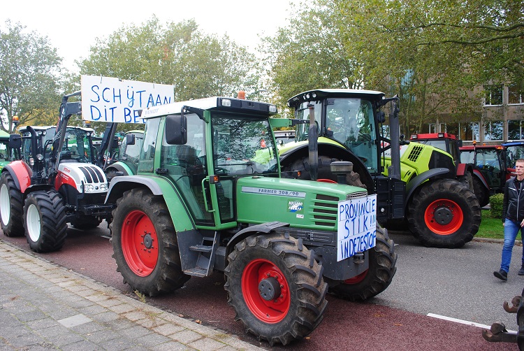 BoerenBurgerBeweging‘Rutte en Schouten: kom terug van reces en los dit op!’