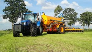 LTO Melkveehouderij pleit voor maatwerk bij mest uitrijden en gras inzaaien