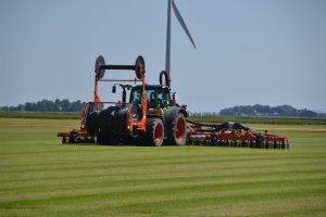 Proef peilverhoging met vaste rijpaden van start