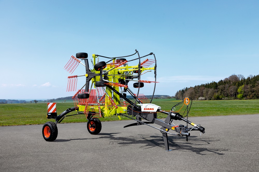 Nieuwe generatie CLAAS zwadharken: twee rotoren en middenaflegging