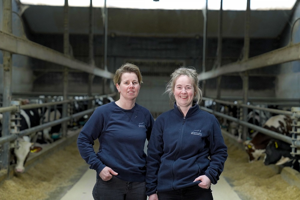 De zussen Bennenbroek winnen Agroscoopbokaal Vleesvee 2023