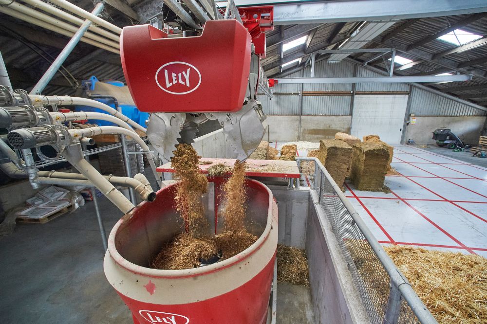 Lely Vector Het voer blijft koel, dat scheelt in de drogestofopname