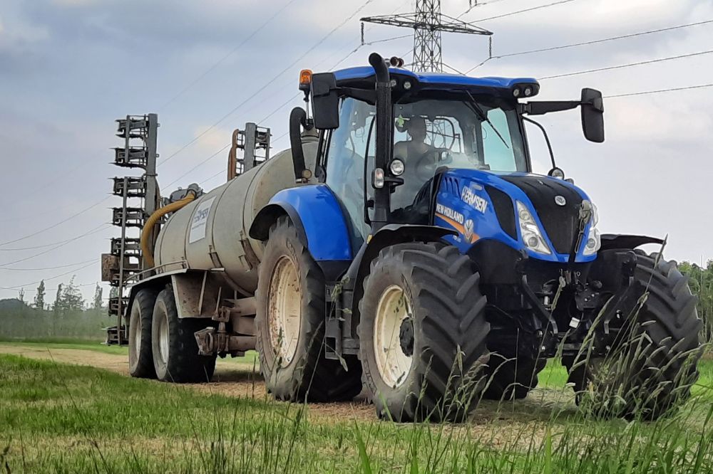 Melkveehouder Adrian zet in op seizoen-siësta voor meer mest in de put