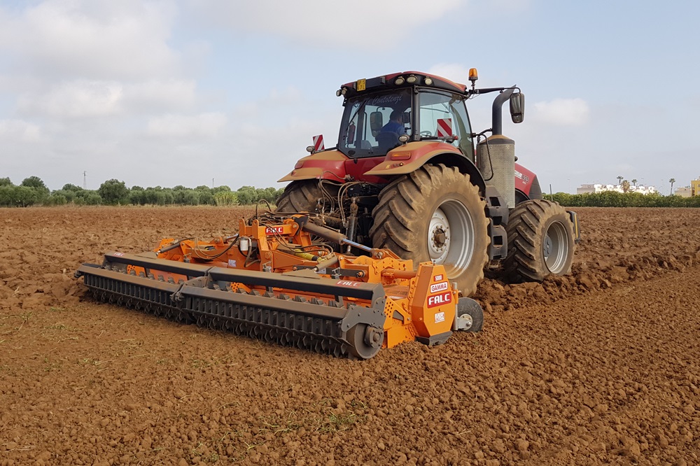 Joachim van Vliet nieuwe importeur Falc landbouwmachines in Nederland