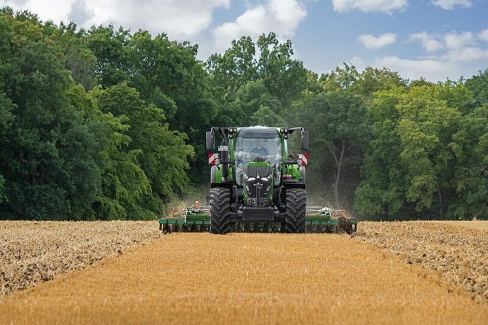 DLG PowerMix-test: Fendt 620 Vario levert topresultaten in het veld en op de weg