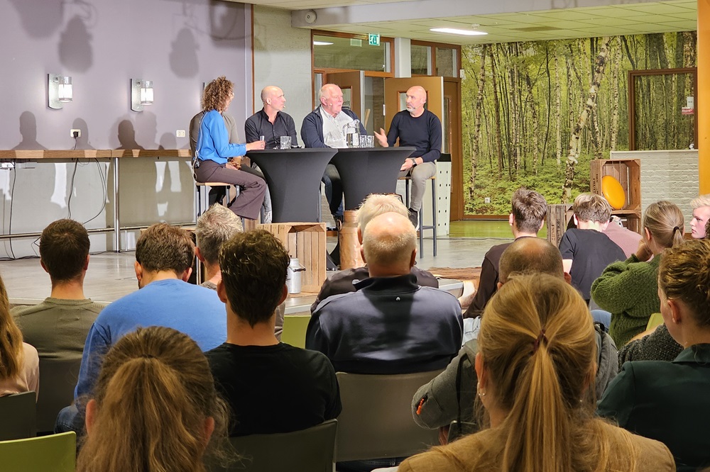 Succesvol symposium ‘Op KOErs 2025’ over levensduur melkvee