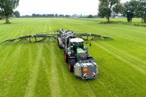 “Aanzuren van mest beter dan zodebemesten”