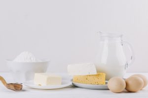 Internationale melkaanvoer blijft stijgen, boterprijs daalt verder