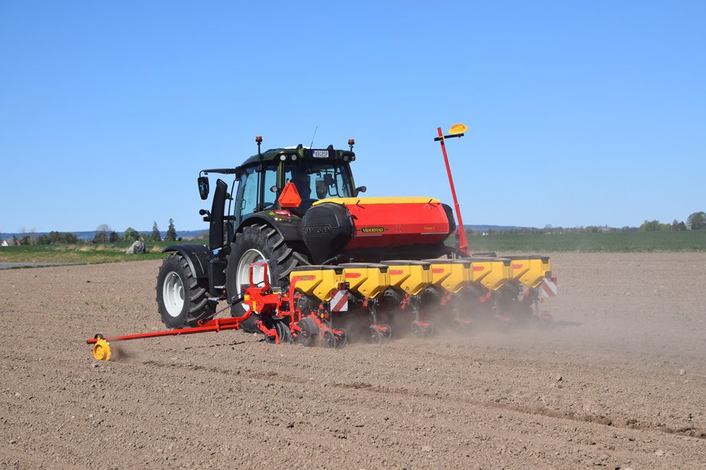Homburg breidt dealernetwerk in Friesland uit met Broekens Landbouwmechanisatie