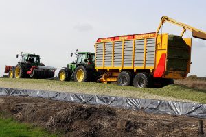 Voorkeur voor eigen mechanisatie: zelf doen waar het kan, uitbesteden waar het moet